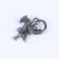 Fashion Retro Flying Dragon Joyería de acero inoxidable Titanium Collar de joyería de plata